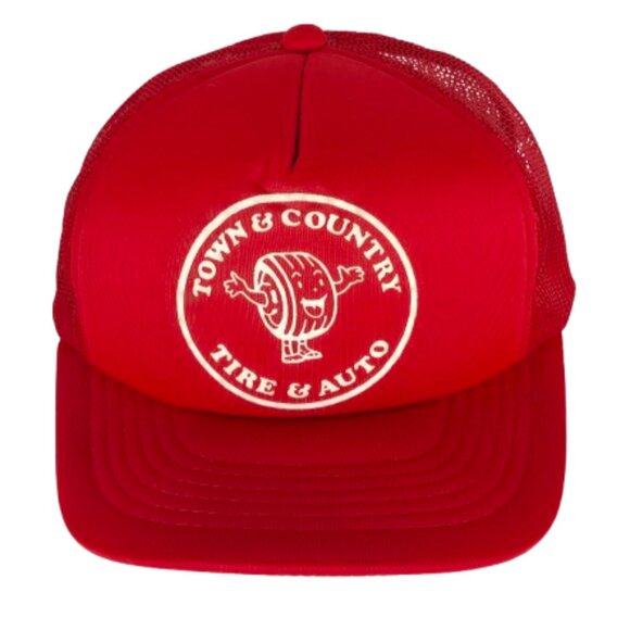 Vintage 80s Town & Country Tire & Auto Trucker Hat Automotive Classic Cap Red - Picture 1 of 11